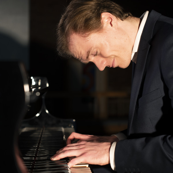Alexander Bak